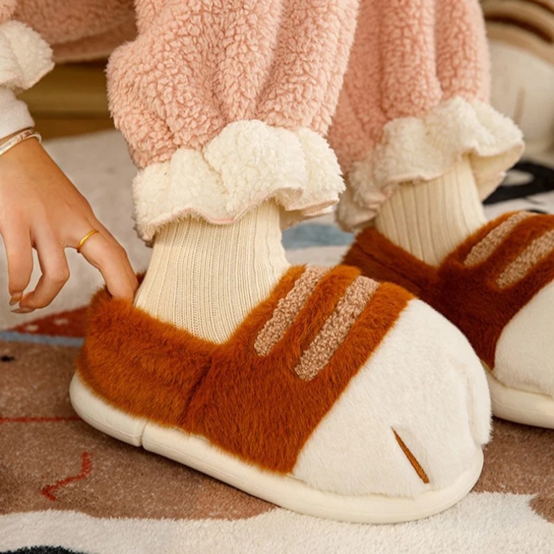 ホームファジースリッパ レディース 冬用 暖かい 猫の肉球  - Sneaker Care Set のレビューと価格